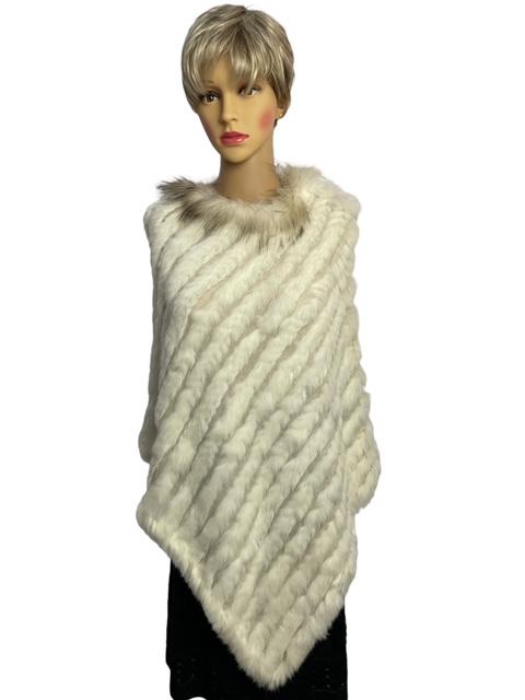 Beautiful New Real Fur Beige Cape from London (1 of 5)