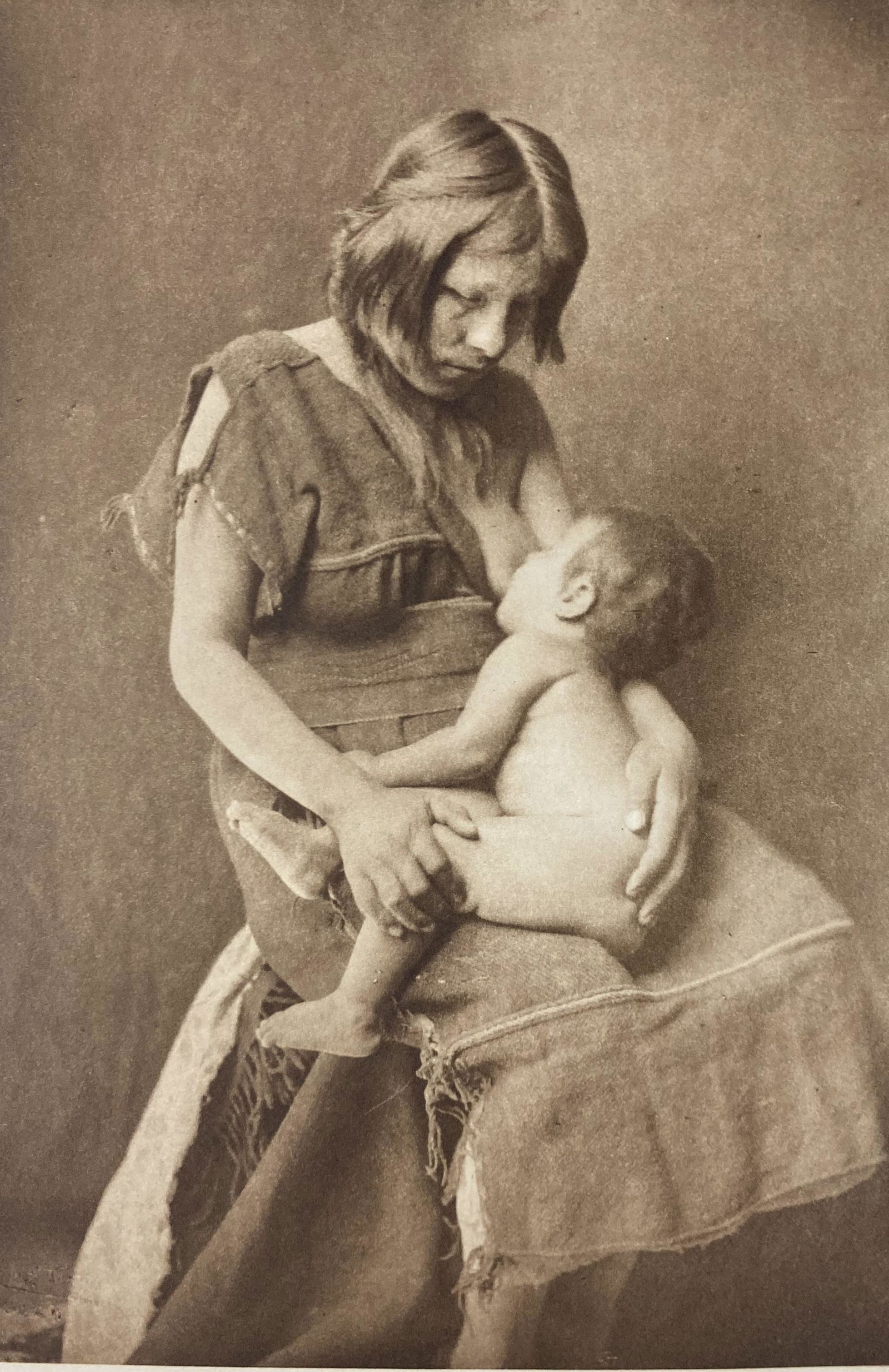 EDWARD S CURTIS Vintage Photogravure A HOPI MOTHER 1906 SUFFOLK ENGRAVING CO. (1 of 16)