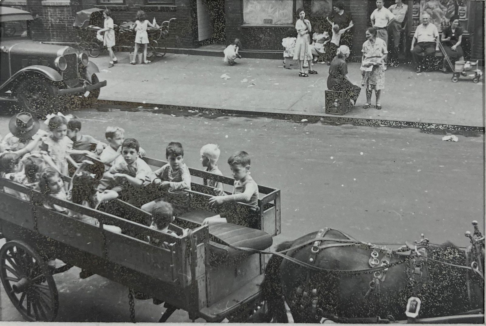HELEN LEVITT Signed KIDS IN A WAGON 1920S Vintage Gelatin Silver Print NEW YORK CITY (1 of 13)
