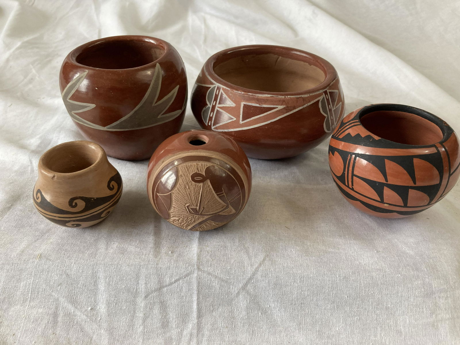SANTO DOMINGO 1940s Clay Pots x5 Signed G.T. LORETTO JEMEZ (1 of 16)