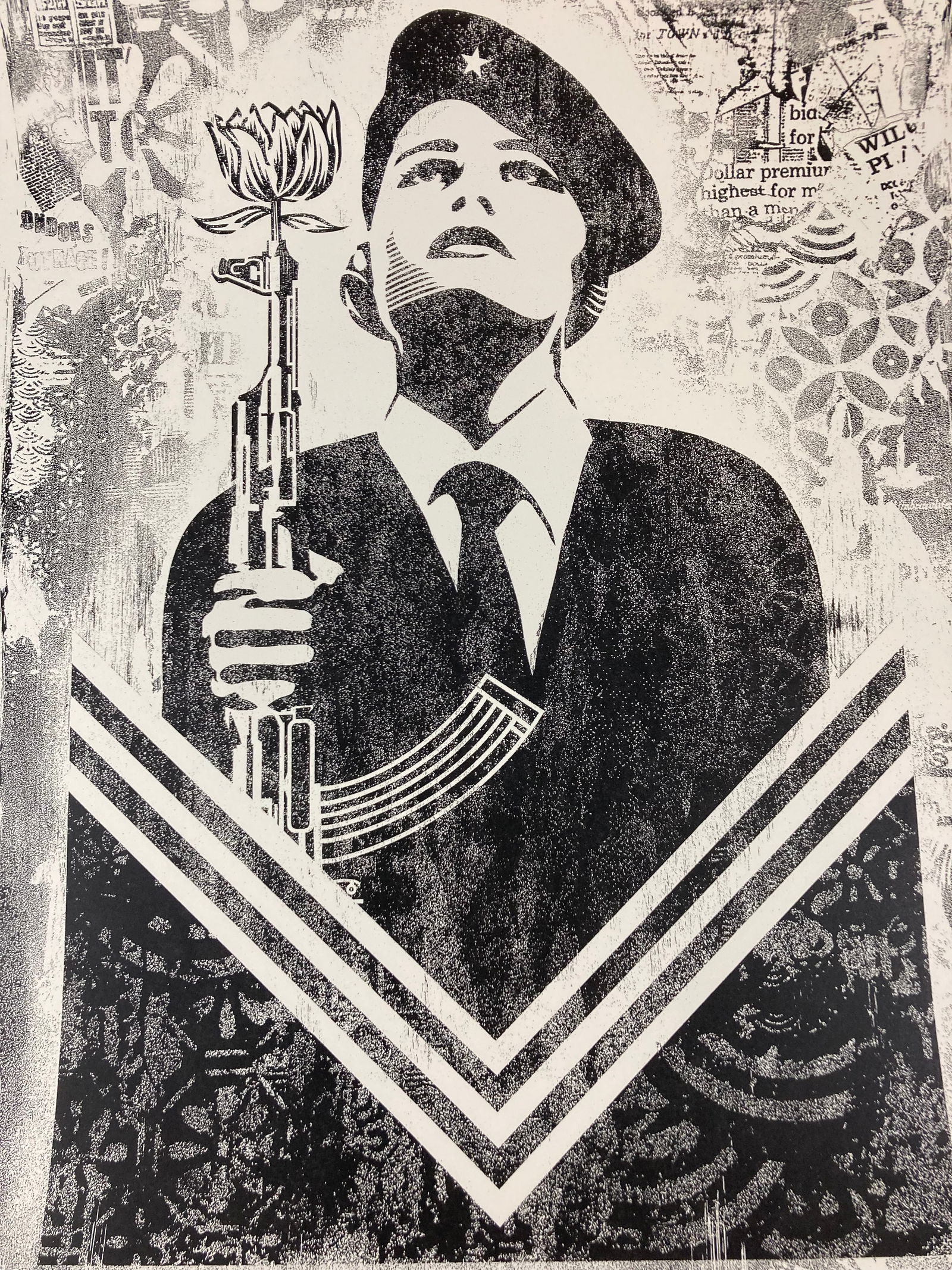 SHEPARD FAIREY Signed PEACE GUARD Limited Edition 2017 NUMBERED Screen Print (1 of 17)