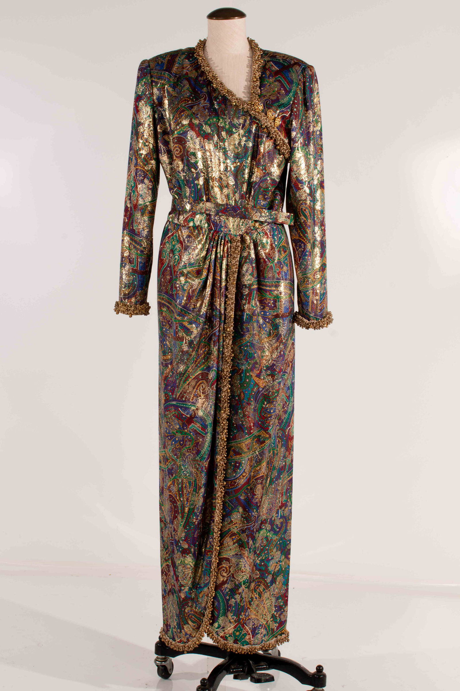 Oscar De La Renta Paisley Lame Metallic Gown w/Belt Multi: Oscar De La Renta Iridescent Paisley Lame Metallic Gown w/Fabric Belt Multi, Bells Trim, 3 Button Detail on Trim; FRONT:56; Collar-Cuff:28; Shoulder-Cuff:24; Pit-Pit:19; Pit-Cuff:16; Back of Collar-Bt