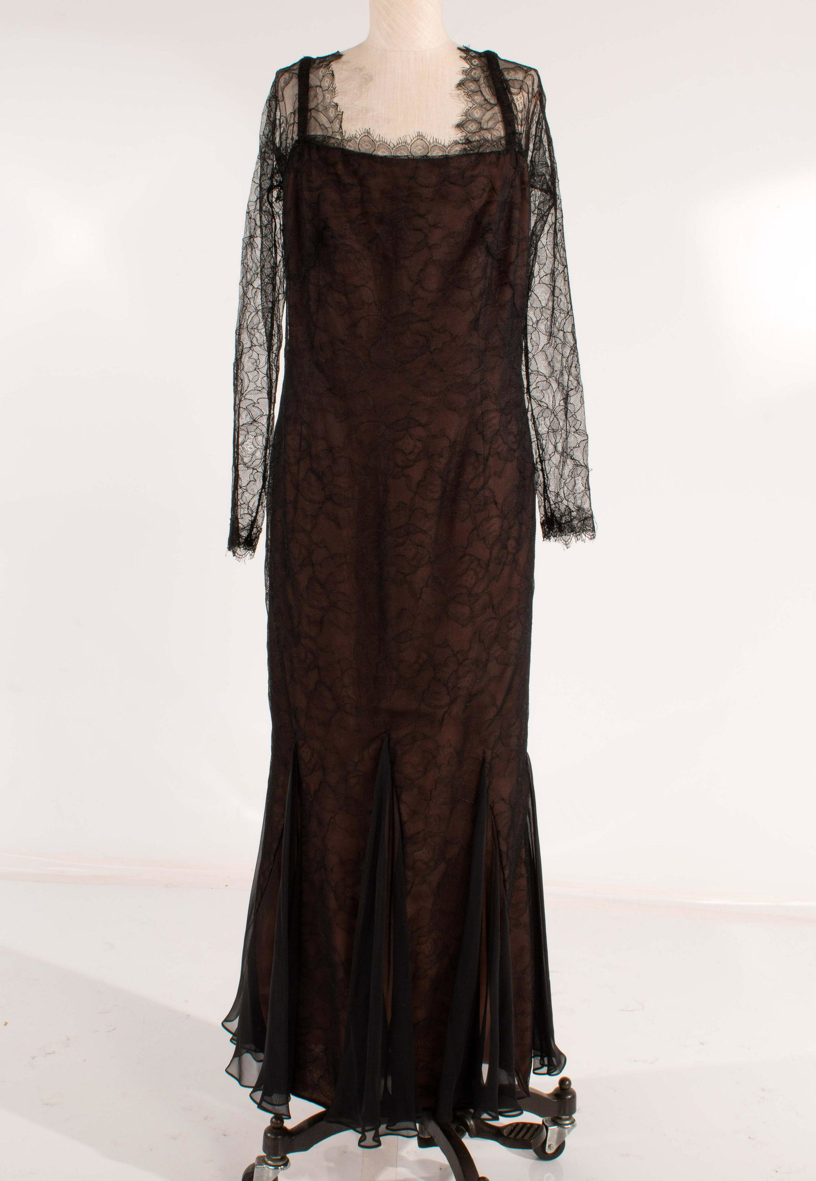 Lourdes Chavez Lace Gown Blk/Nude: Lourdes Chavez Lace Long Sleeve Gown Blk/Nude %100 Silk, SZ 10; FRONT: 54; Chest:17; Pit-Pit:18; Shoulder-Cuff:26.5; Pit-Cuff:18; Back of Neck-Bttm:45.5; Front Chest-Bttm:49; Waist:28