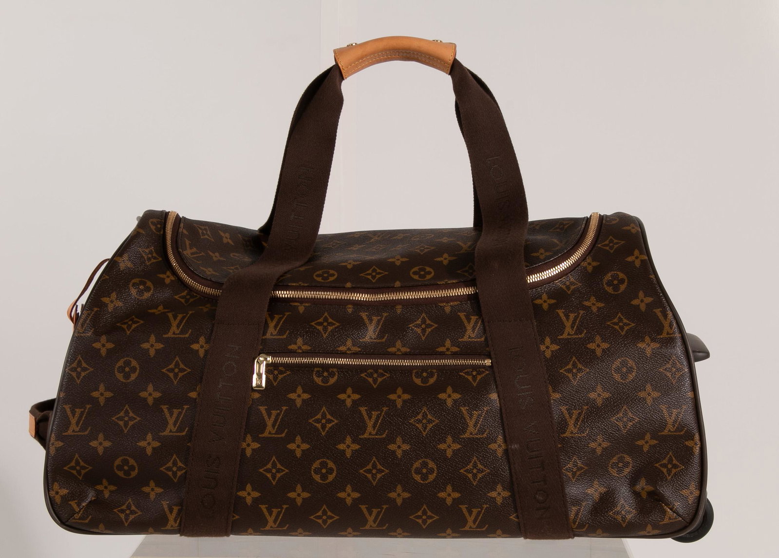 Authentic Horizon Soft Duffel 55: Authentic Horizon Soft Duffel 55 , w/Additional Tag and Pad Lock