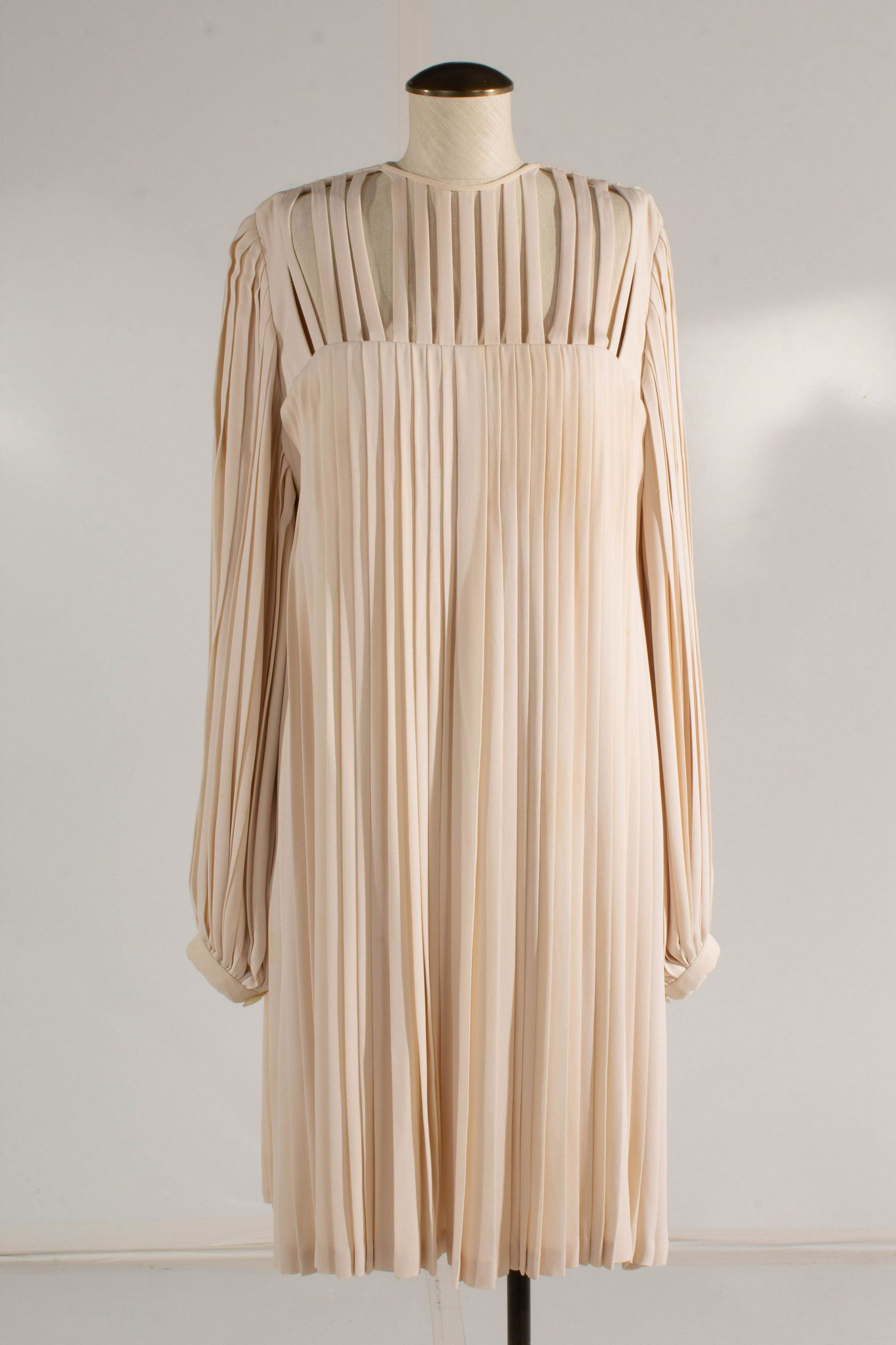 James Galanos All Pleated Silk Crepe Dress Cream (1 of 17)