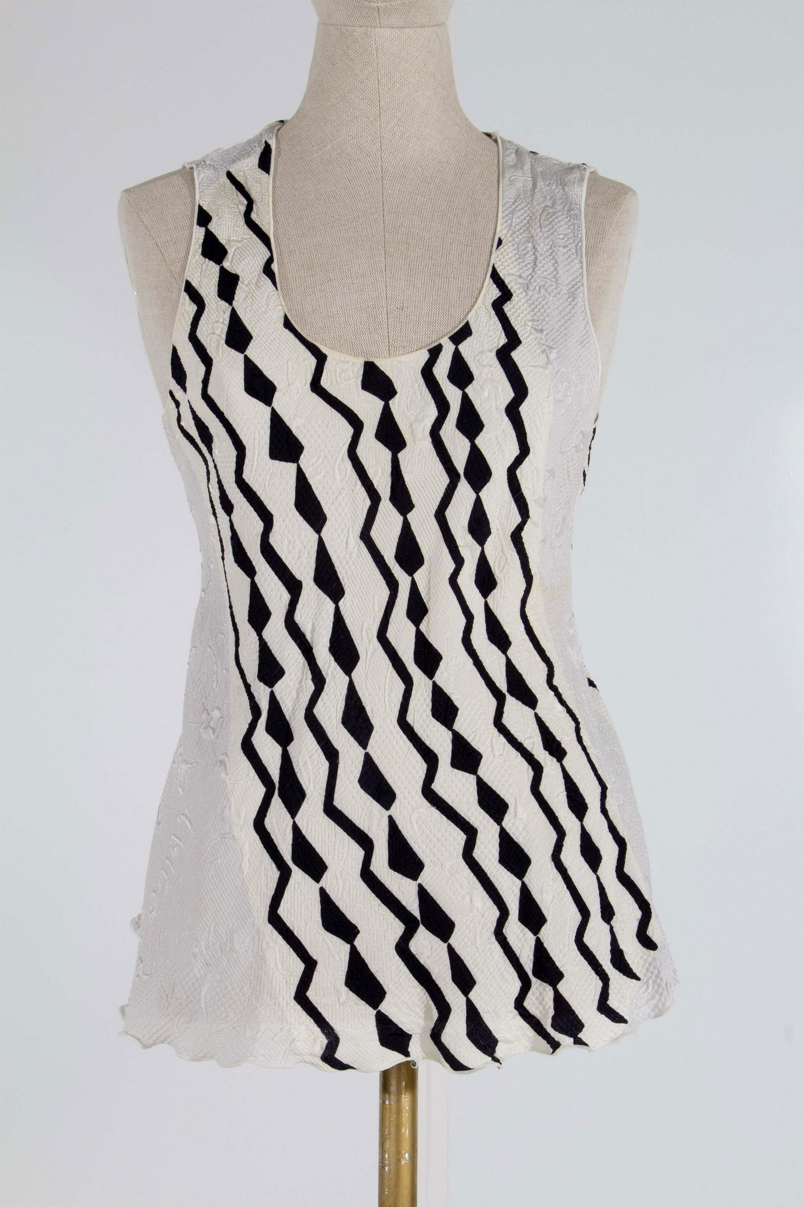 Giorgio ArmaniBlack Label Geometric Tank White Size 46 (1 of 14)
