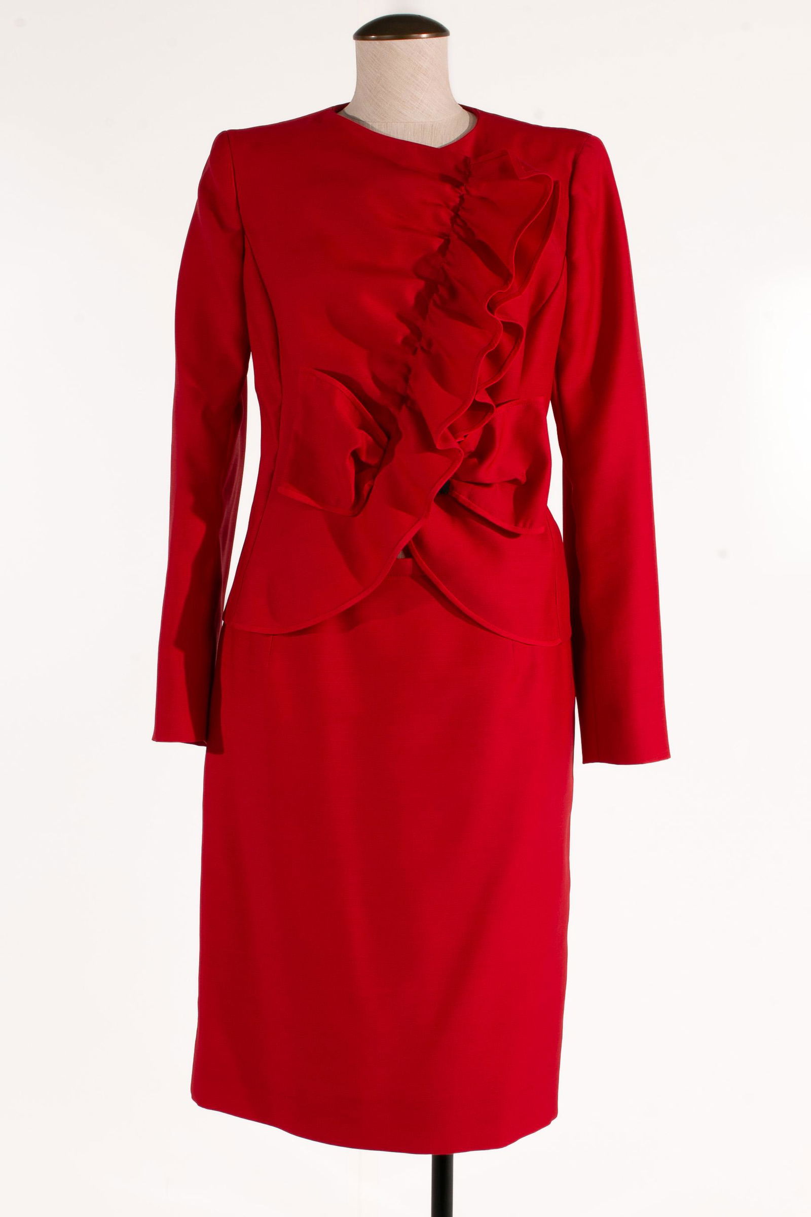 Valentino Ruffle Suit Red, Size 8 (1 of 15)