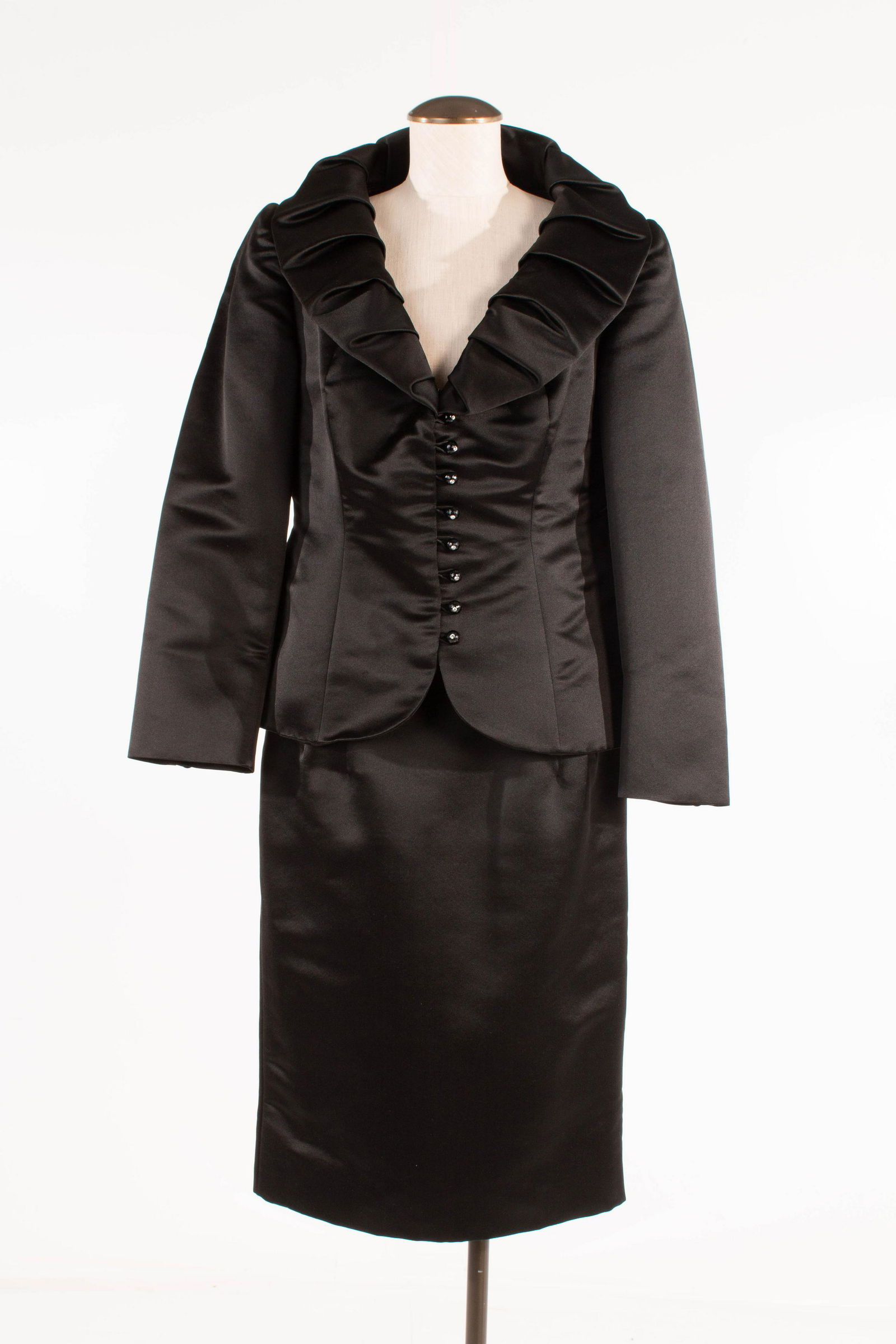 Lourdes Chavez Silk Shawl Collar 2 pc Skirt Suit Black, Size S/M (1 of 12)