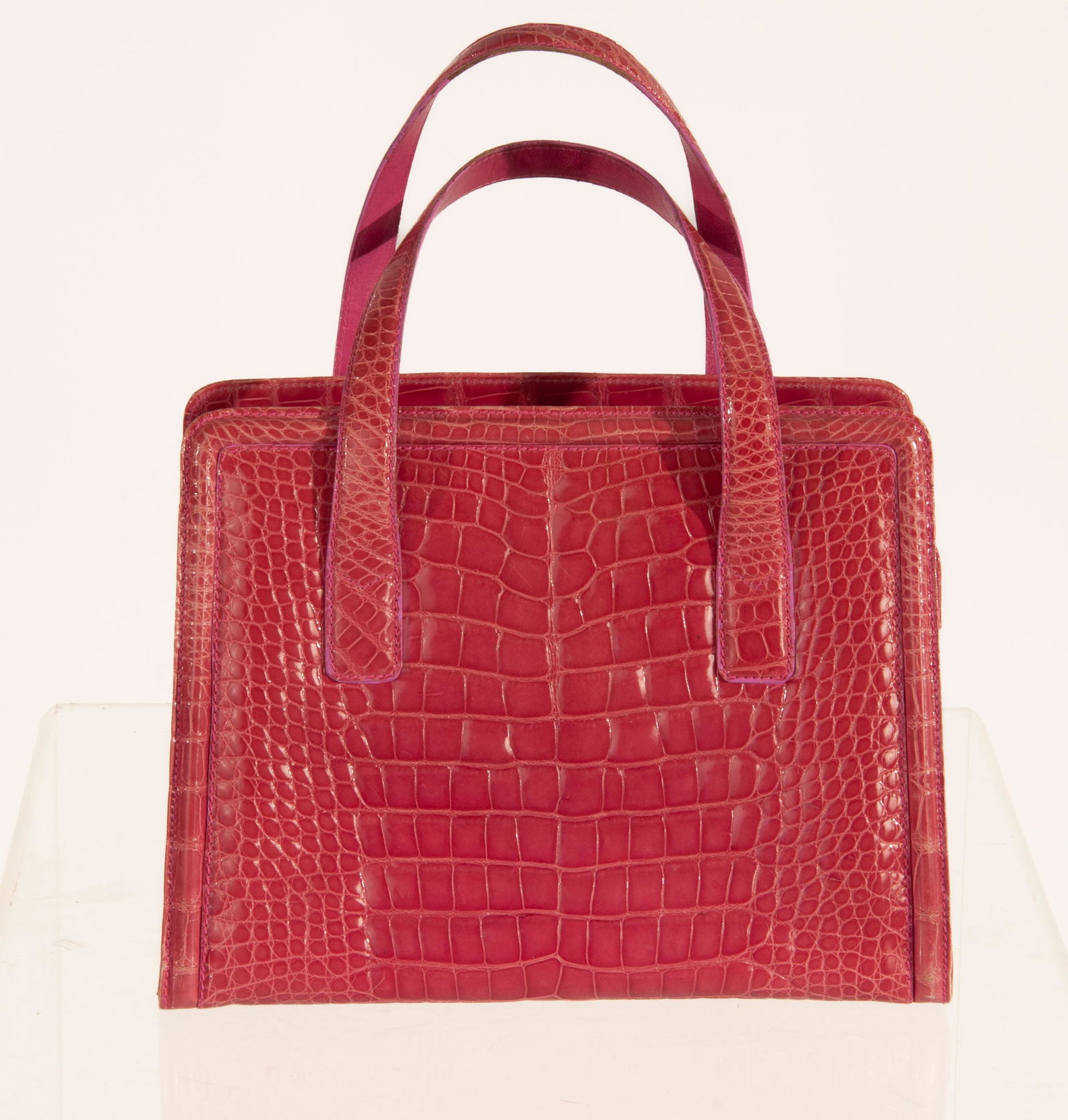 Suarez Alligator Handbag Pink (1 of 12)