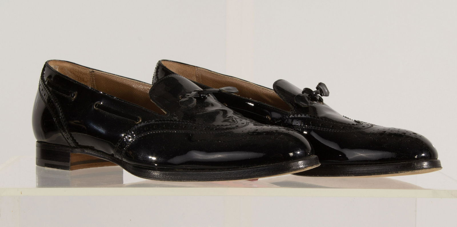 Hermes Paris Oxford Loafer Patent Leather Size 38: Hermes Paris Oxford Loafer Patent Leather Size 38: Chunky Heel 1.75"