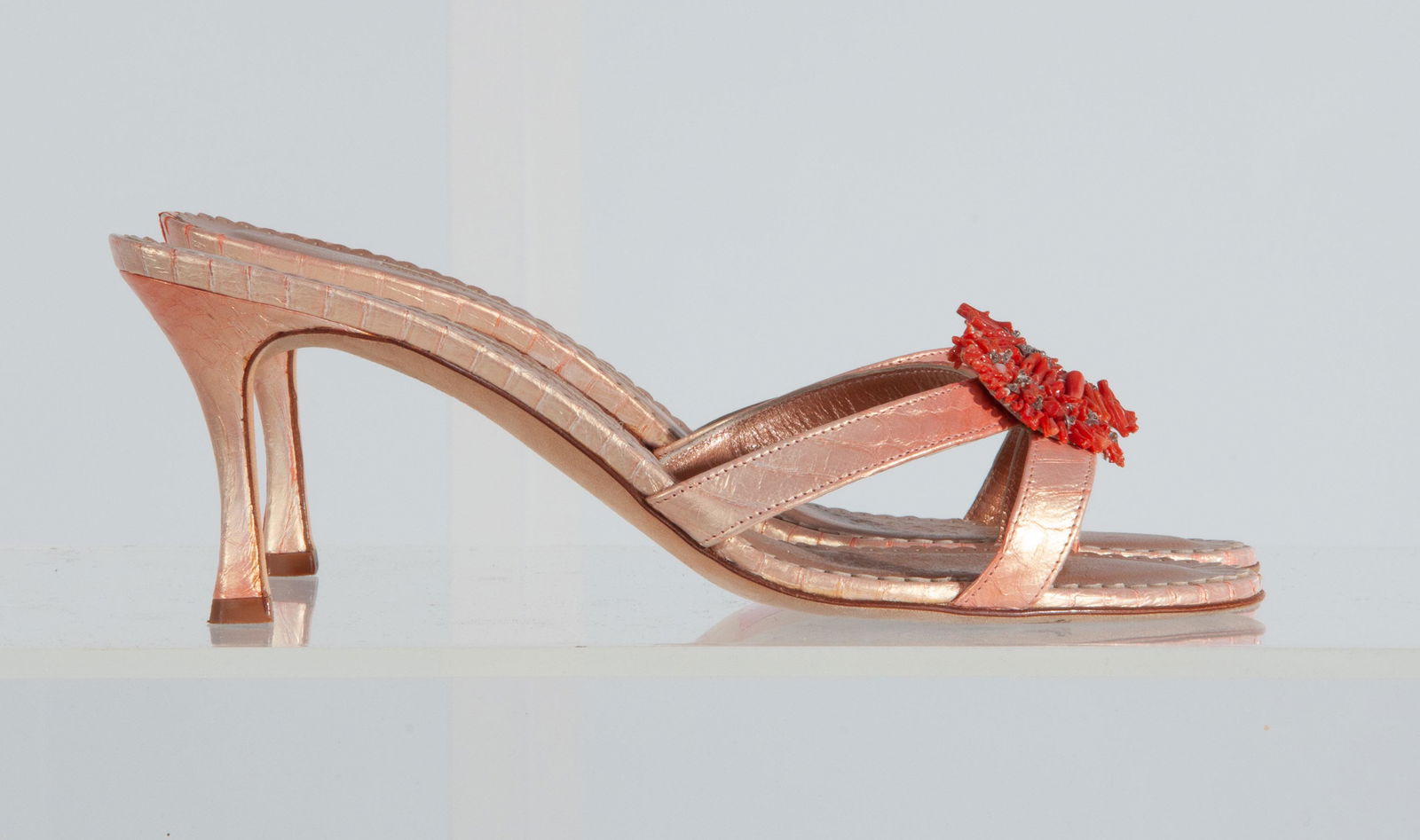 Manolo Blahnik Coral Cluster Leather Sandal Pump Peach Size 37.5 (1 of 12)