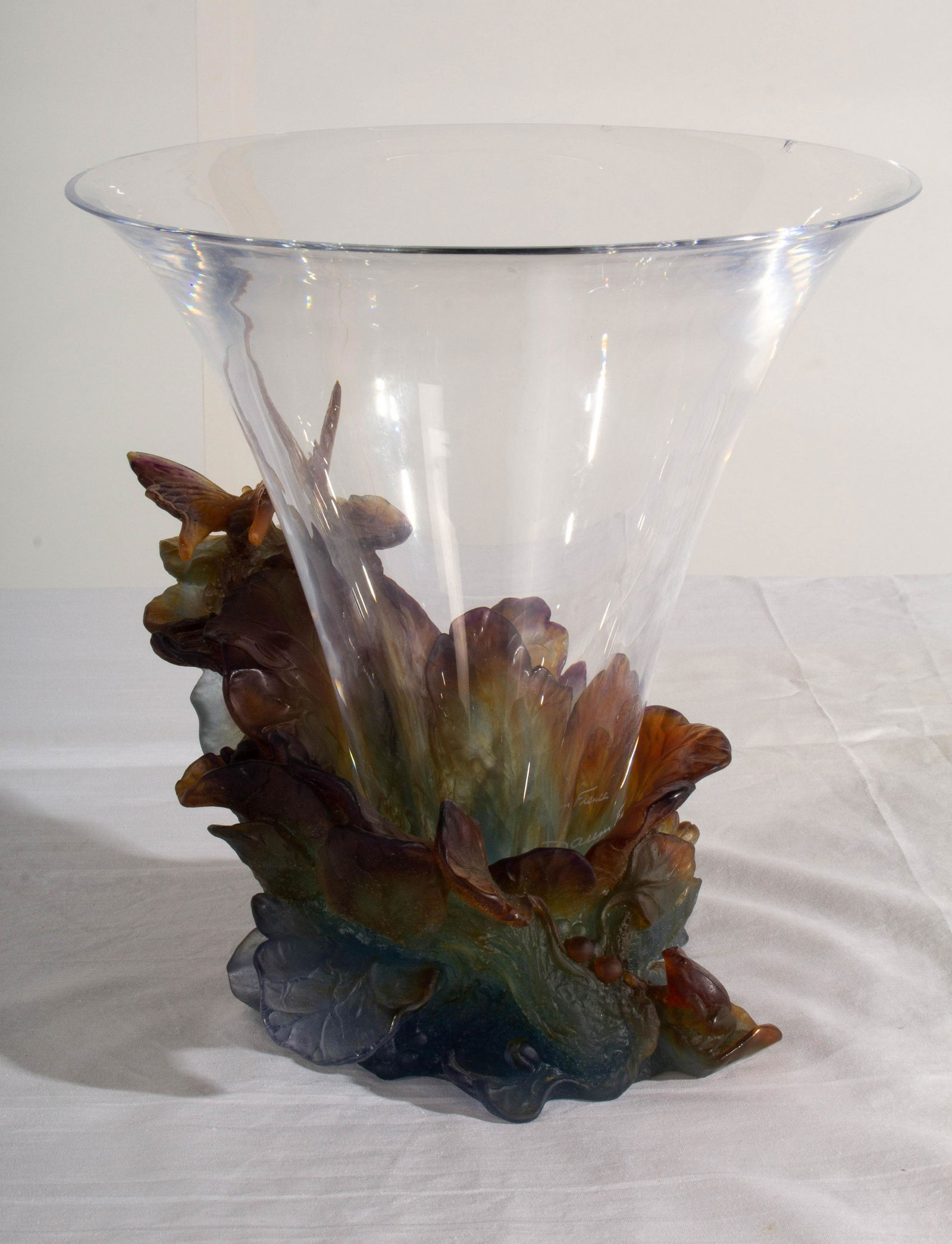 Daum Nrancy Butterfly Pedistal w/Glass Vase (Chipped) (1 of 13)