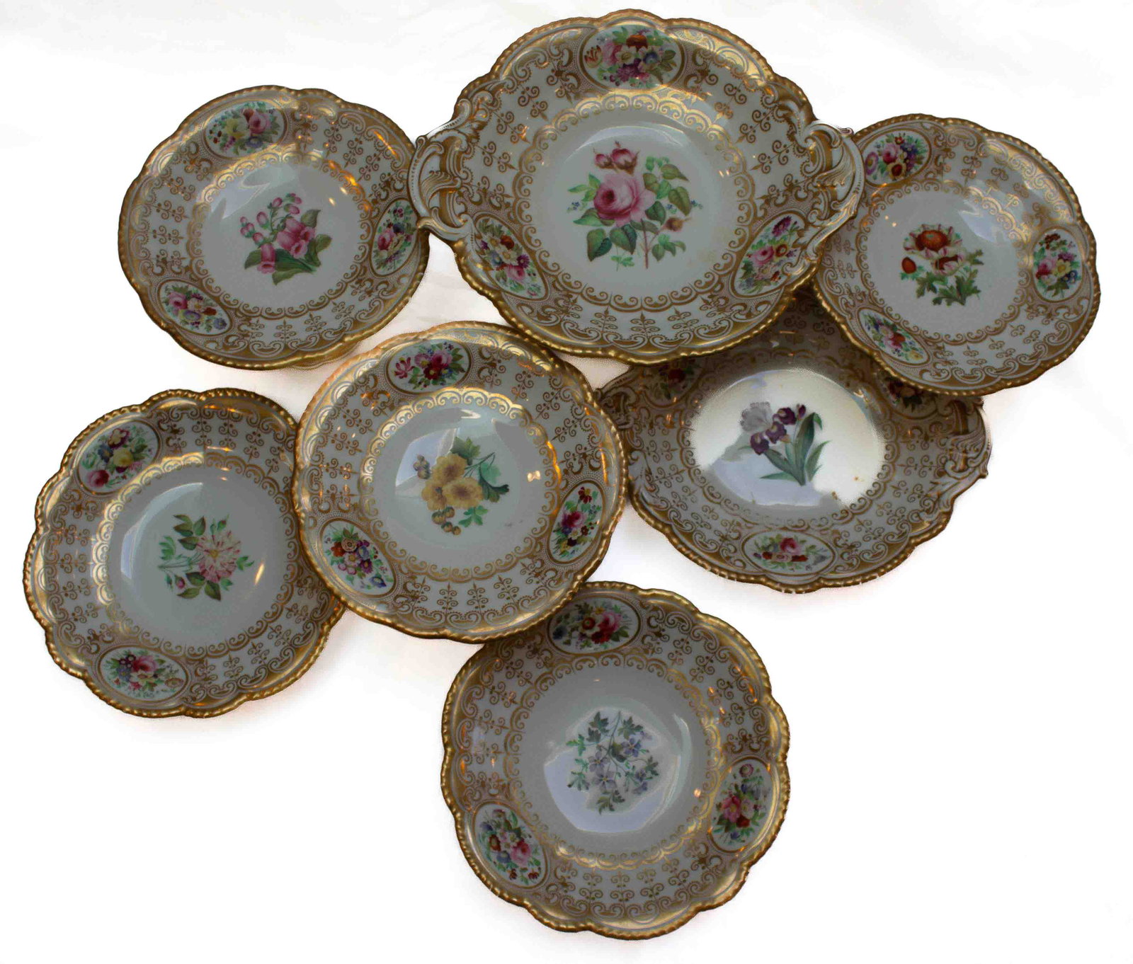 Footed Porcelain Dishes Lot of 7*: Footed Porcelain Dishes Lot of 7*