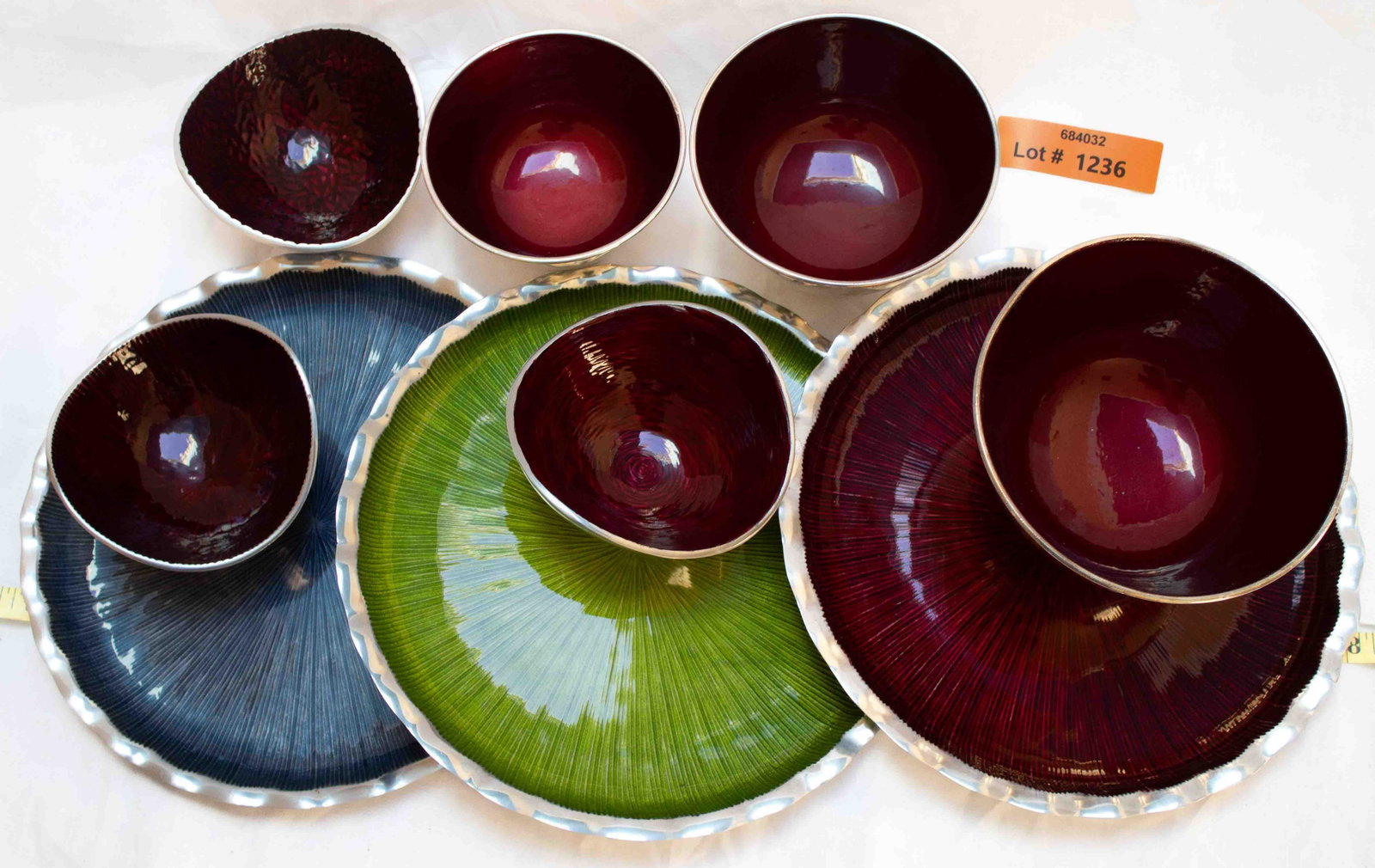 Silverplate & Metal Laquor Bowls and Plates lot of 9 (1 damaged)*: Silverplate & Metal Laquor Bowls and Plates lot of 9 (1 damaged)*