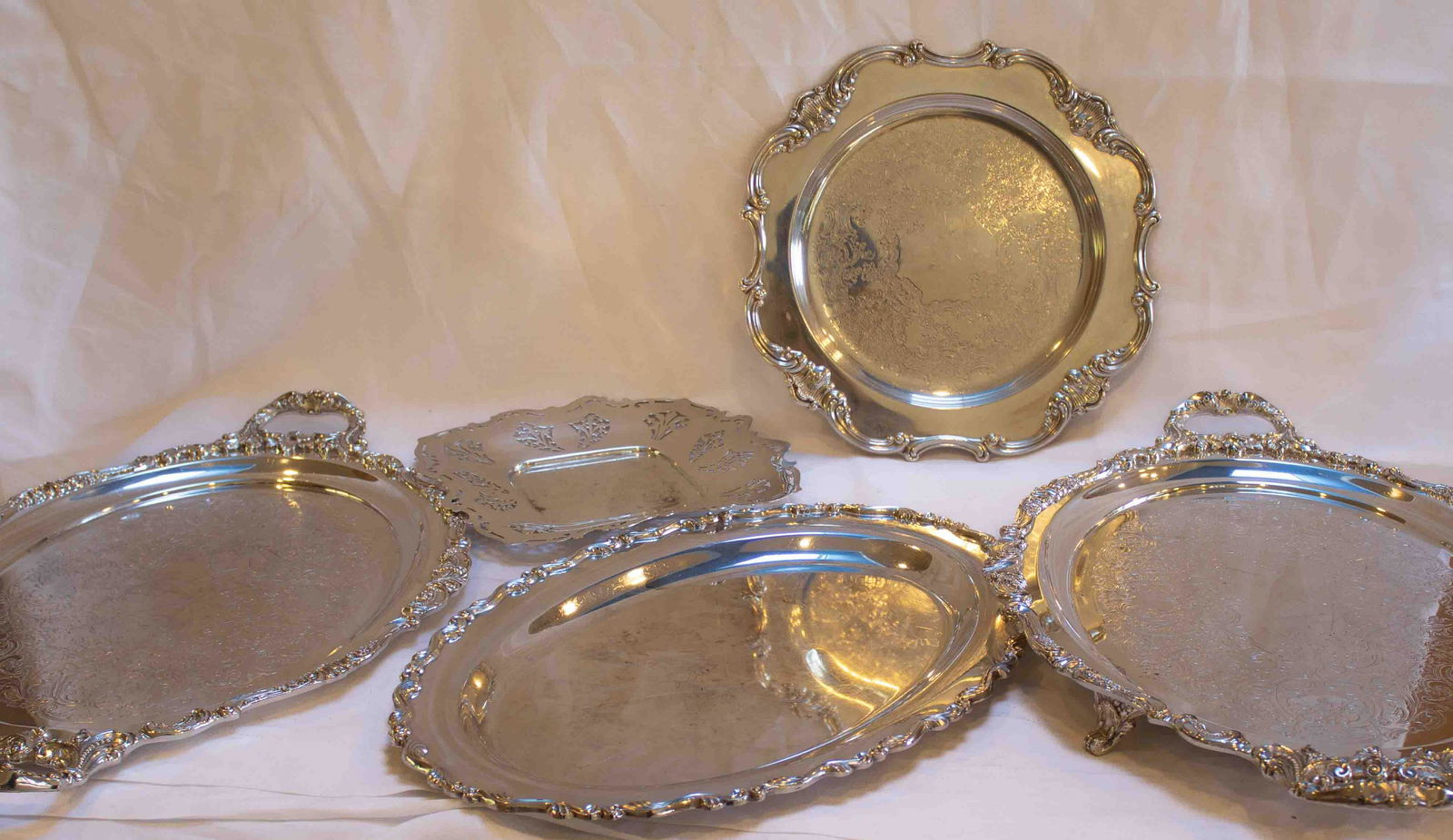 5 Piece Silverplate Serving Tray Set (1 of 5)