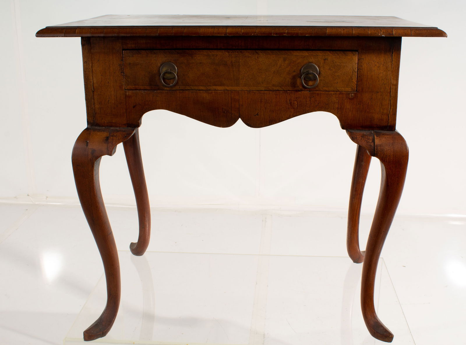 Vintage Wooden Side Table with Queen Anne Leg (1 of 16)
