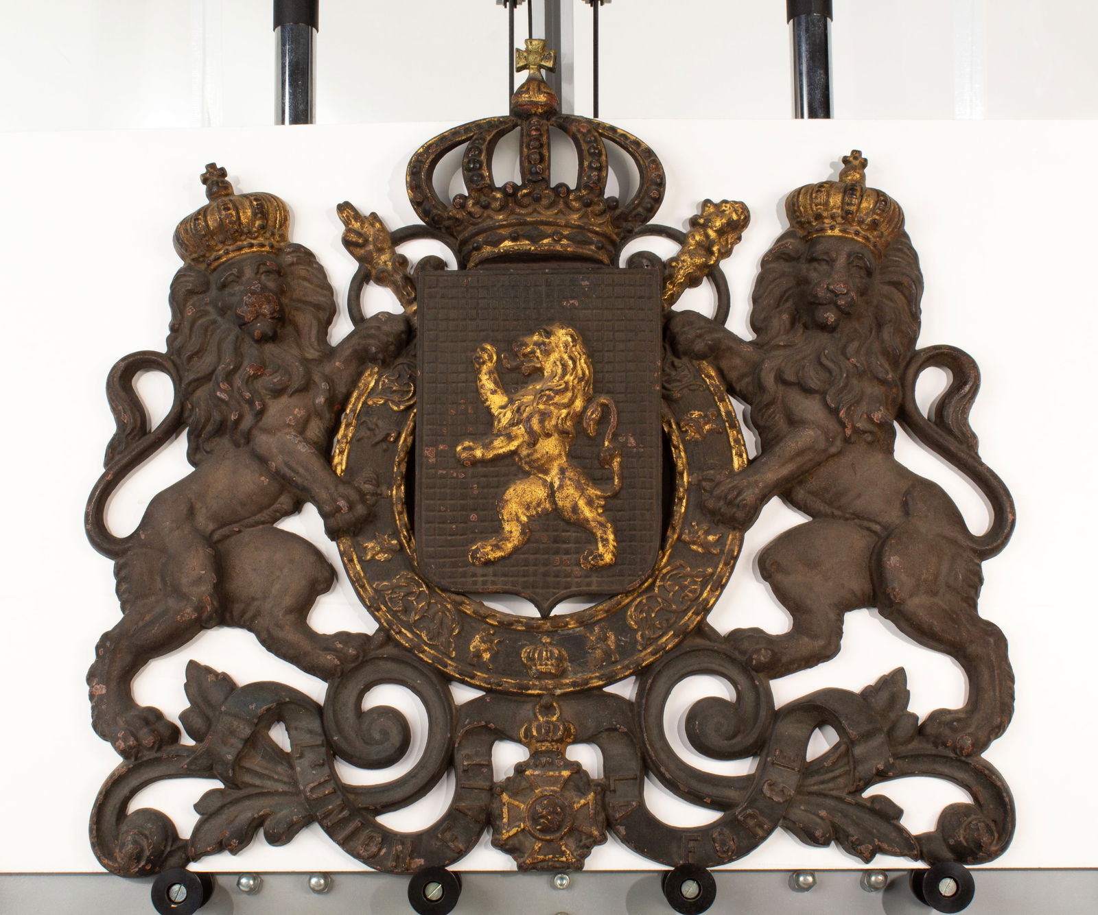 Belgian Cast Iron Armorial Coat of Arms "L'union fait la force" (1 of 11)