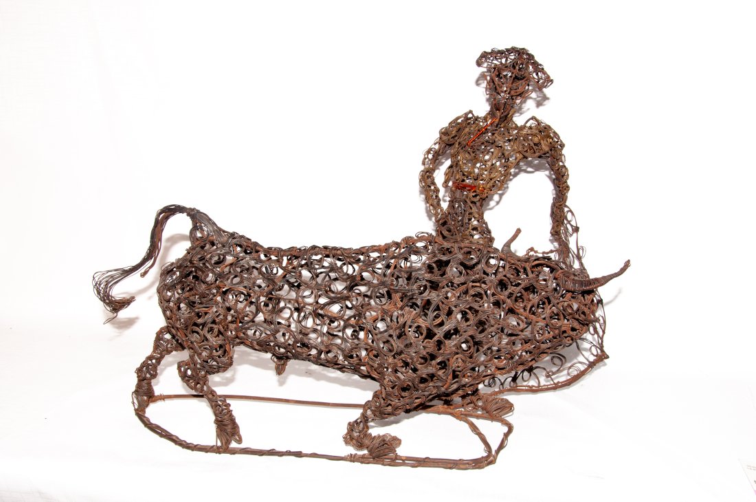 Twisted Wire Sculpture - Bull & Matador (1 of 12)