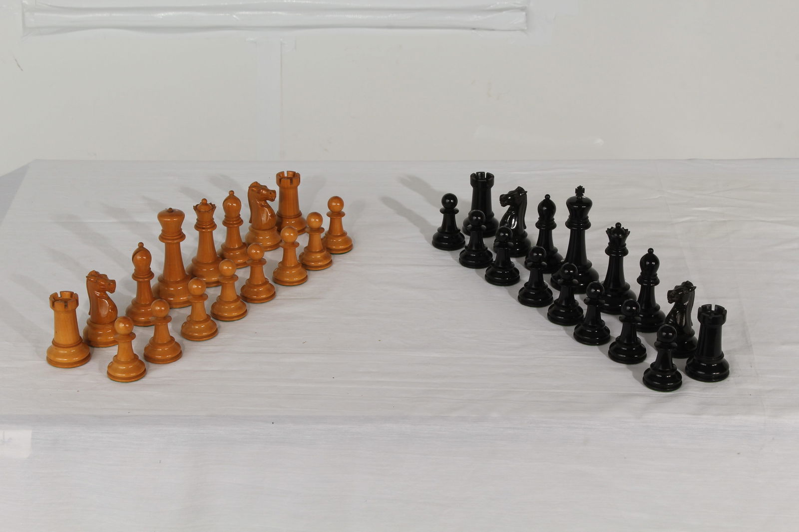 Jaques London - Ebony and Boxwood Wooden Chess Piece Set (1 of 18)
