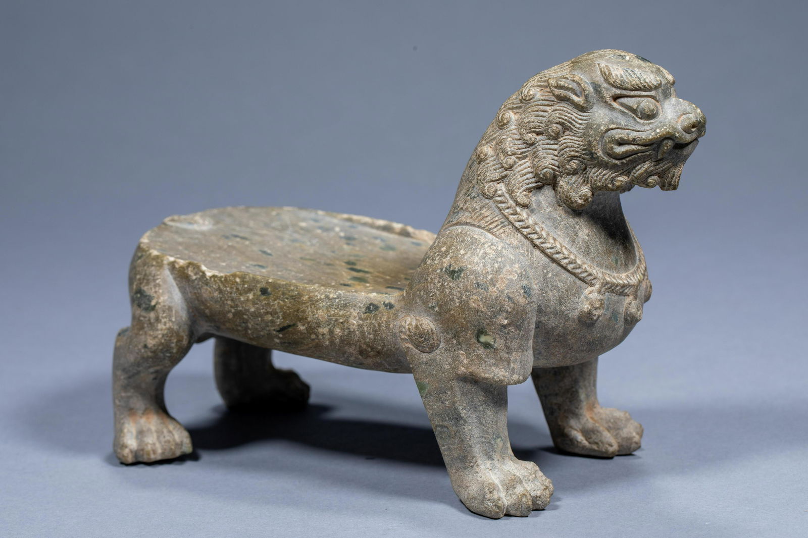 Ancient Chinese lion jade inkstone (1 of 5)