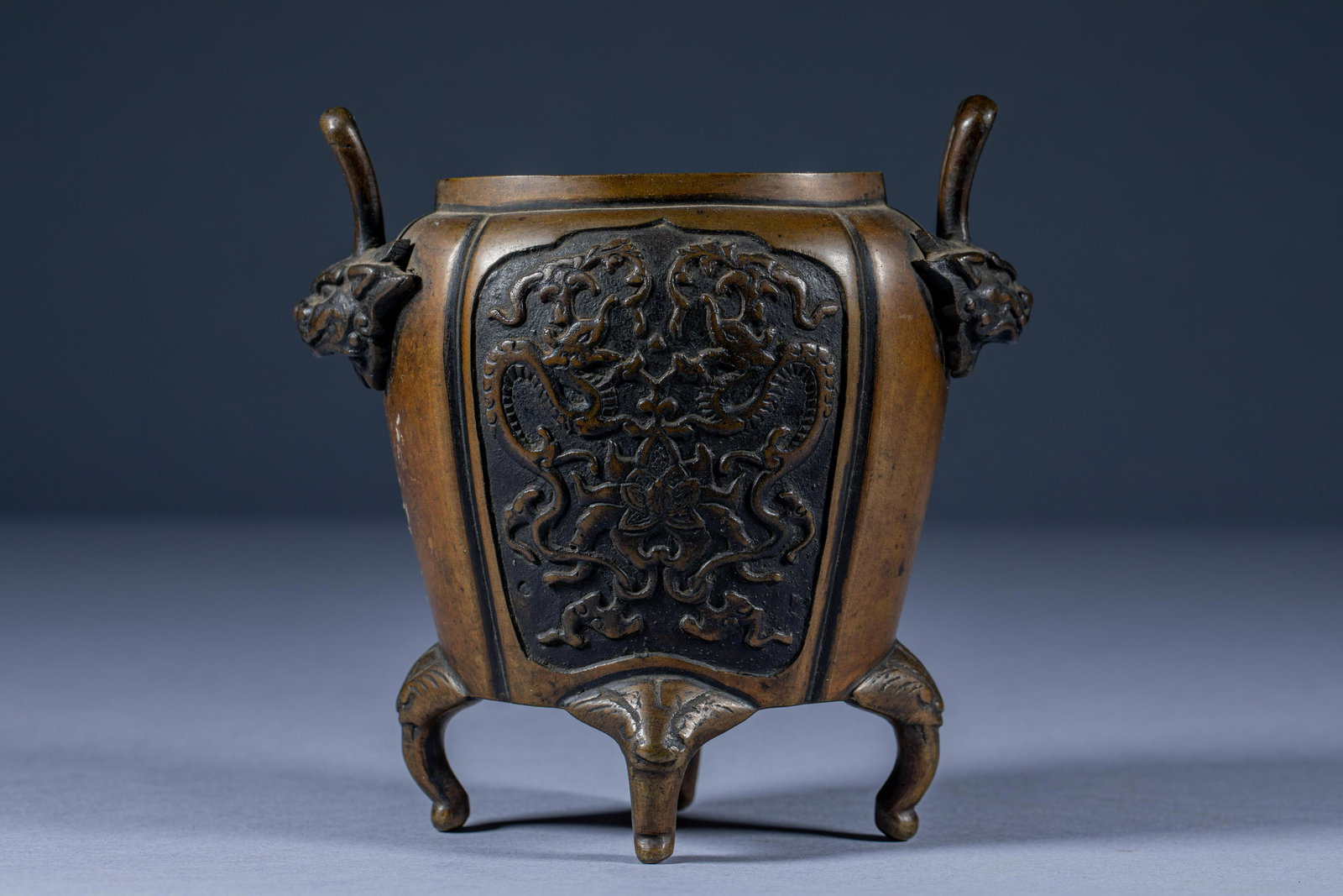 Ancient Chinese four-legged double animal ear flower double dragon incense burner (1 of 6)