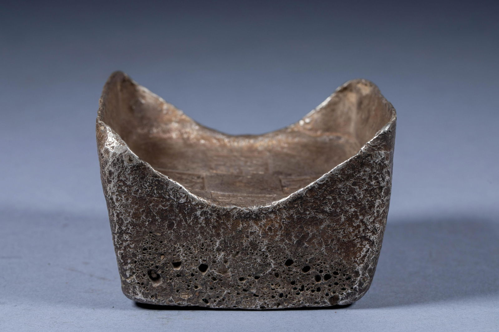 Jiangxi Zubao fifty taels silver ingot in Qing Dynasty, China (1 of 7)