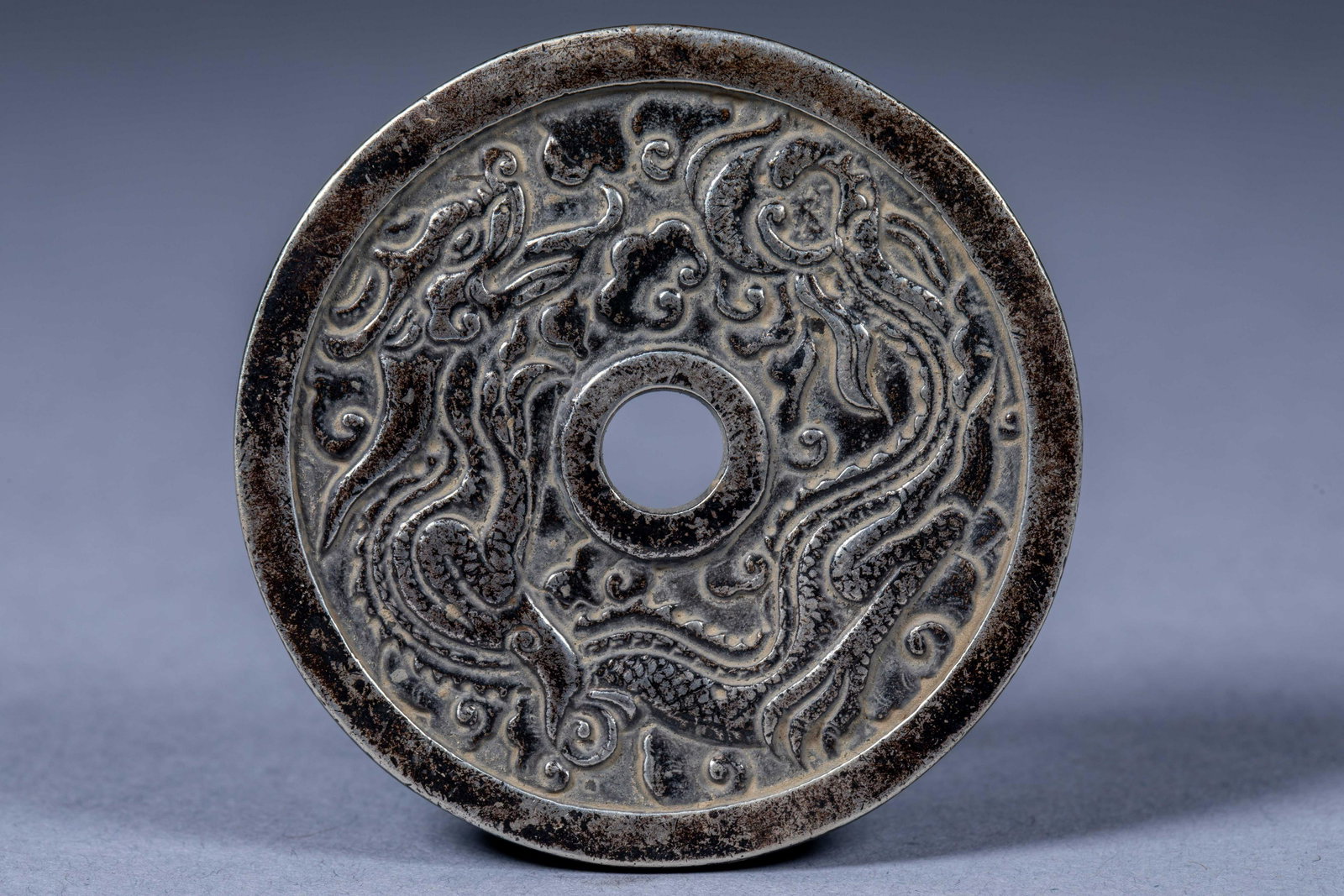 Ancient Chinese silver coin Yelu Nugua family (1 of 4)