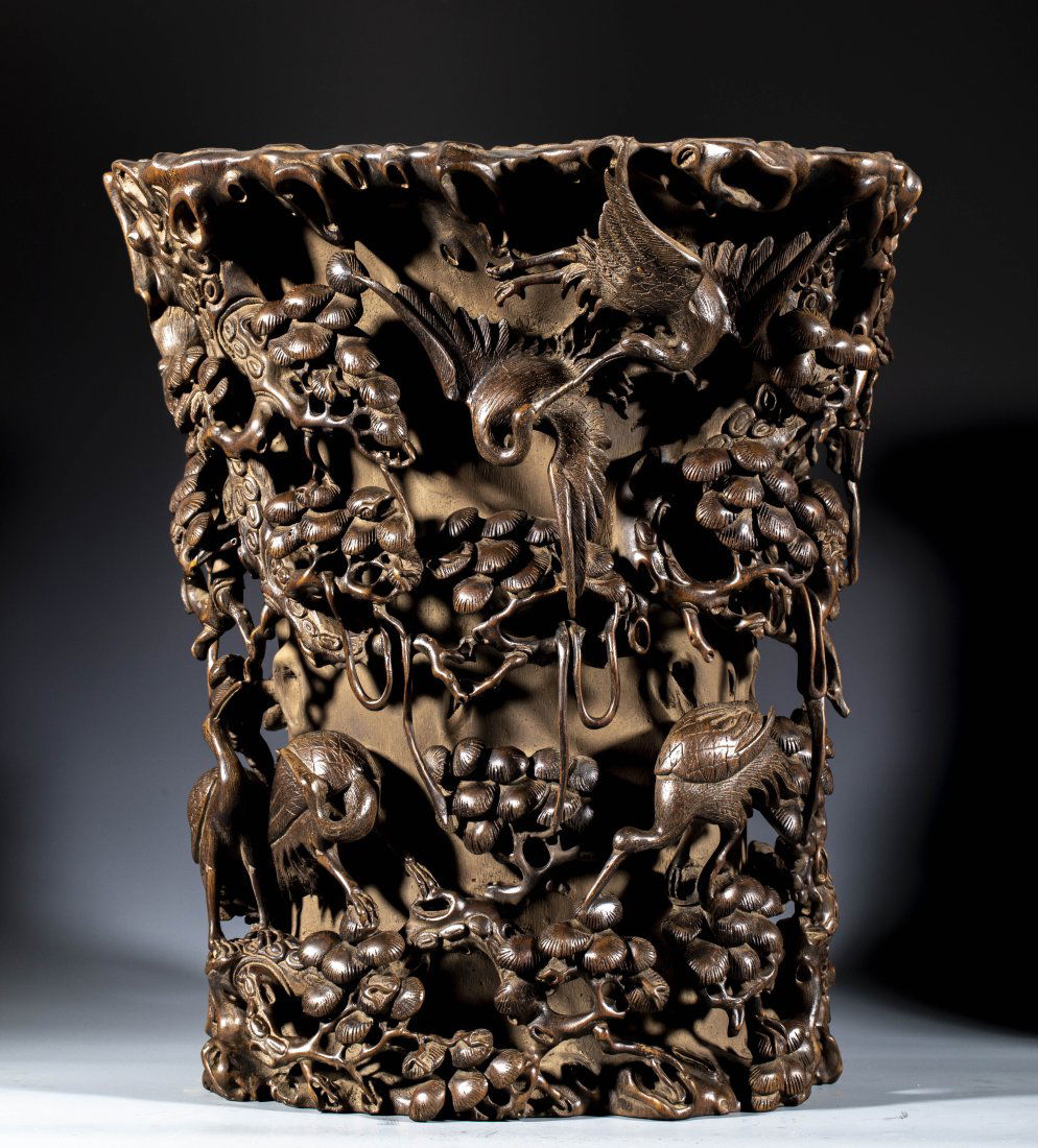 Qing Dynasty agaric hollow pine and crane hat tube (1 of 10)