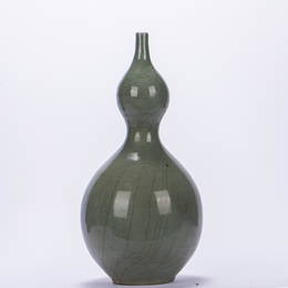 Goryeo celadon gourd bottle