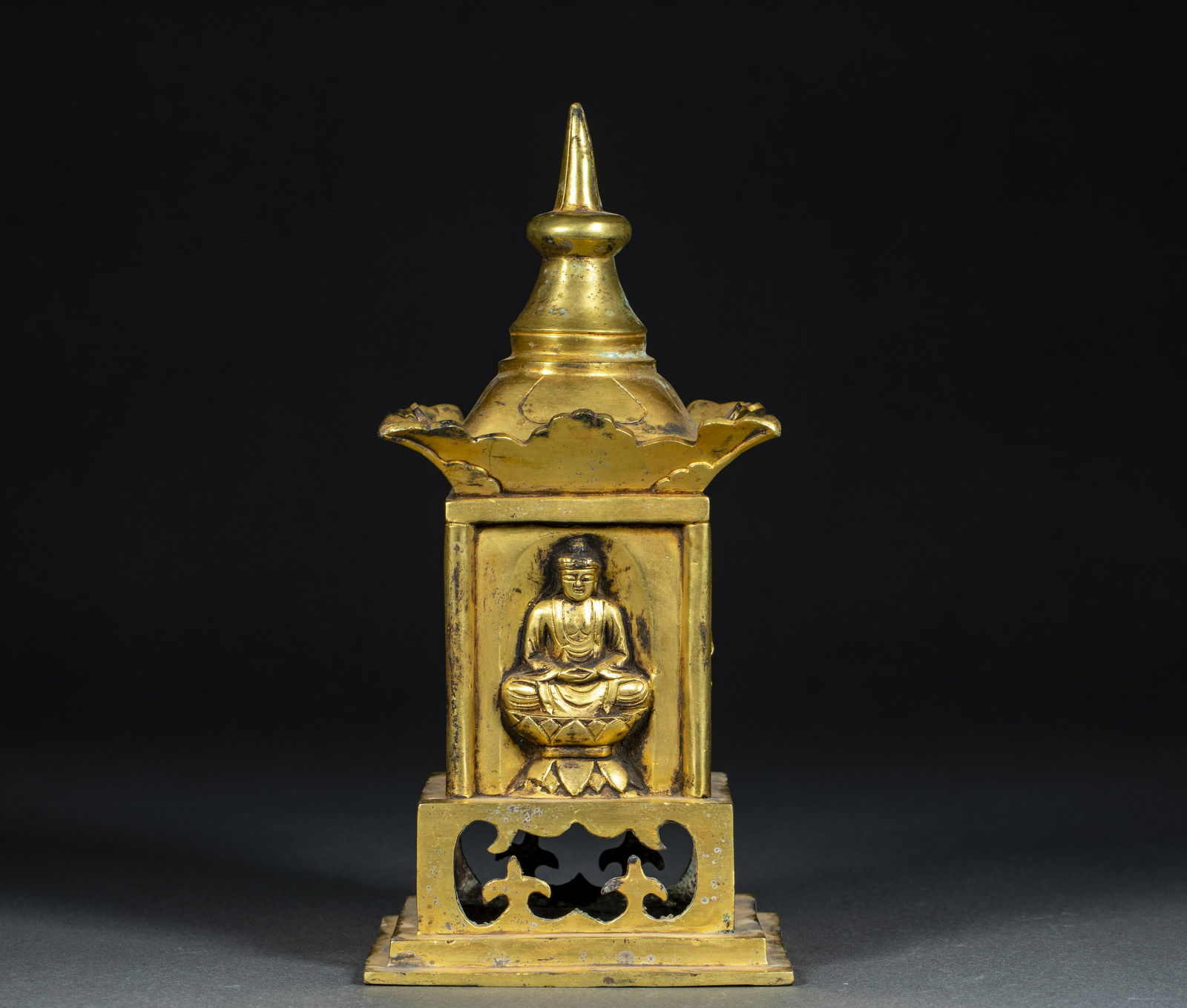 GildedBuddhaNiche2BeforetheMingDynasty (1 of 11)