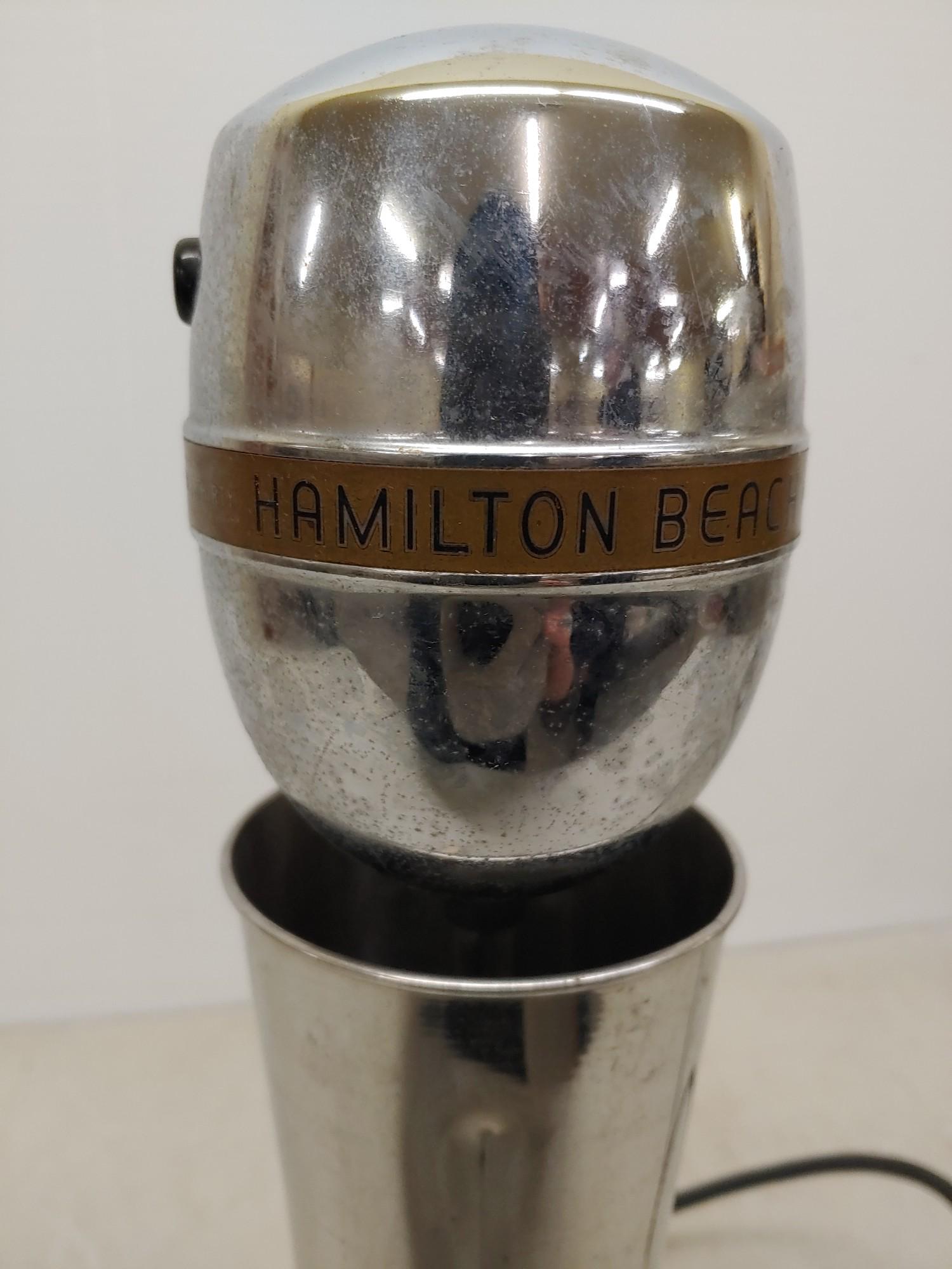 Hamilton Beach malt mixer (1 of 8)