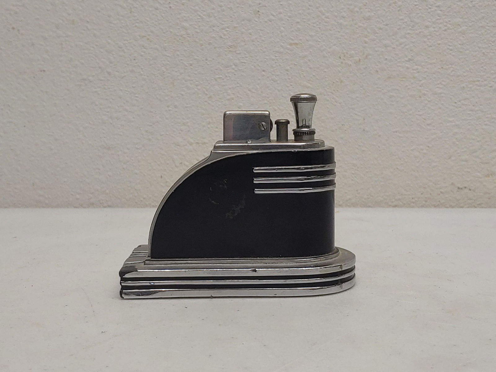 Ronson Touch Tip Art Deco Lighter (1 of 9)