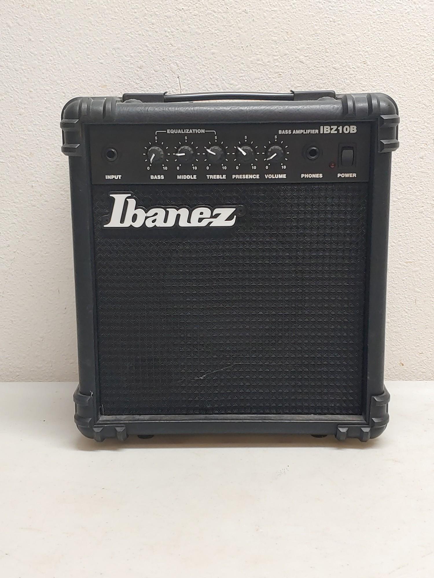 Ibanez Base Amplifier (1 of 7)