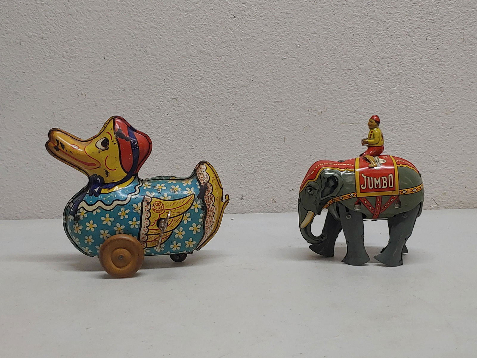 Tin wind up toys one Wyandotte: Longest approx 6 in both working