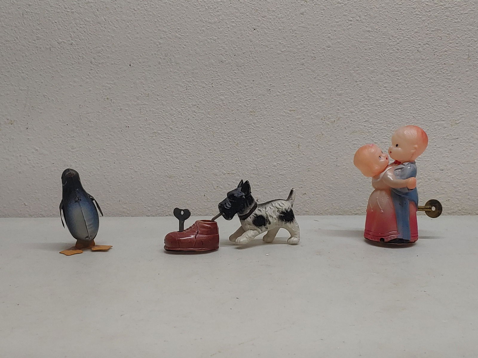 Wind up toys one Occupied Japan: Tallest approx 5 in all work