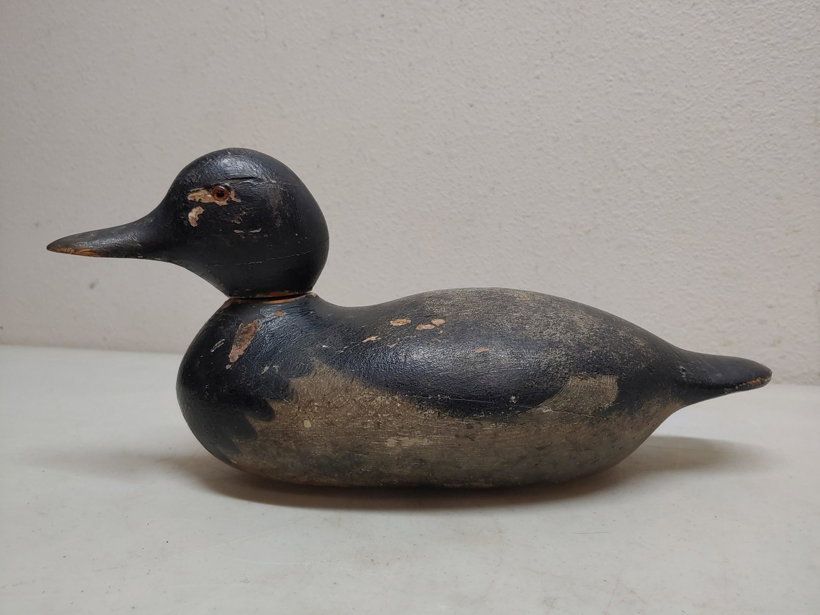 Scaup Standard Size Decoy: Glass eyes original paint