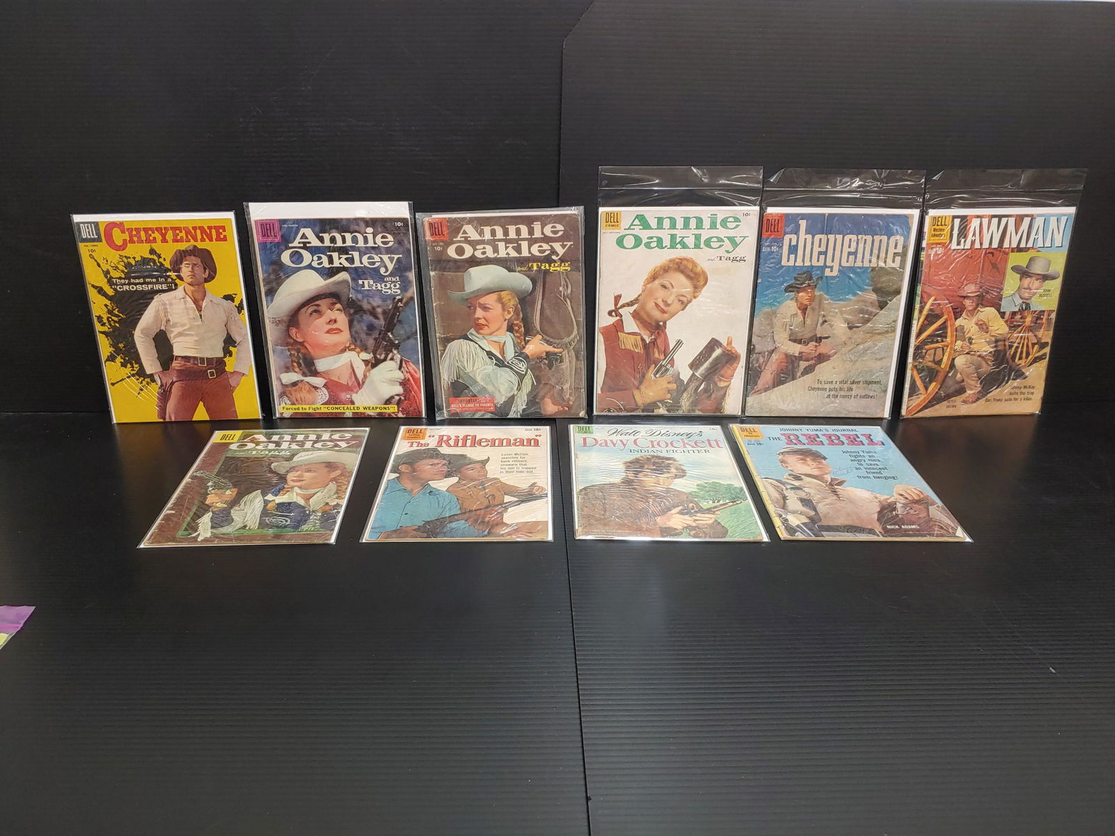 Dell Western TV Show $0.10 Comics (1 of 6)