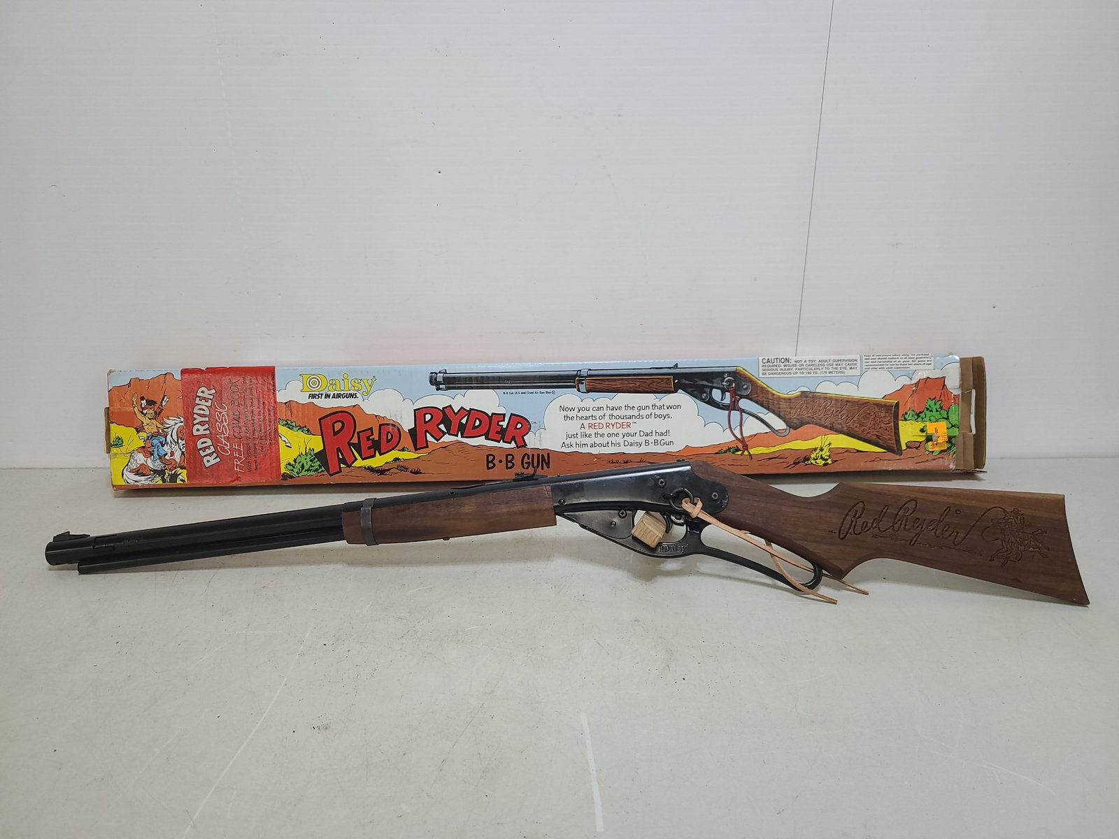 NIB Daisy Red Ryder BB Gun: Saddle ring edition