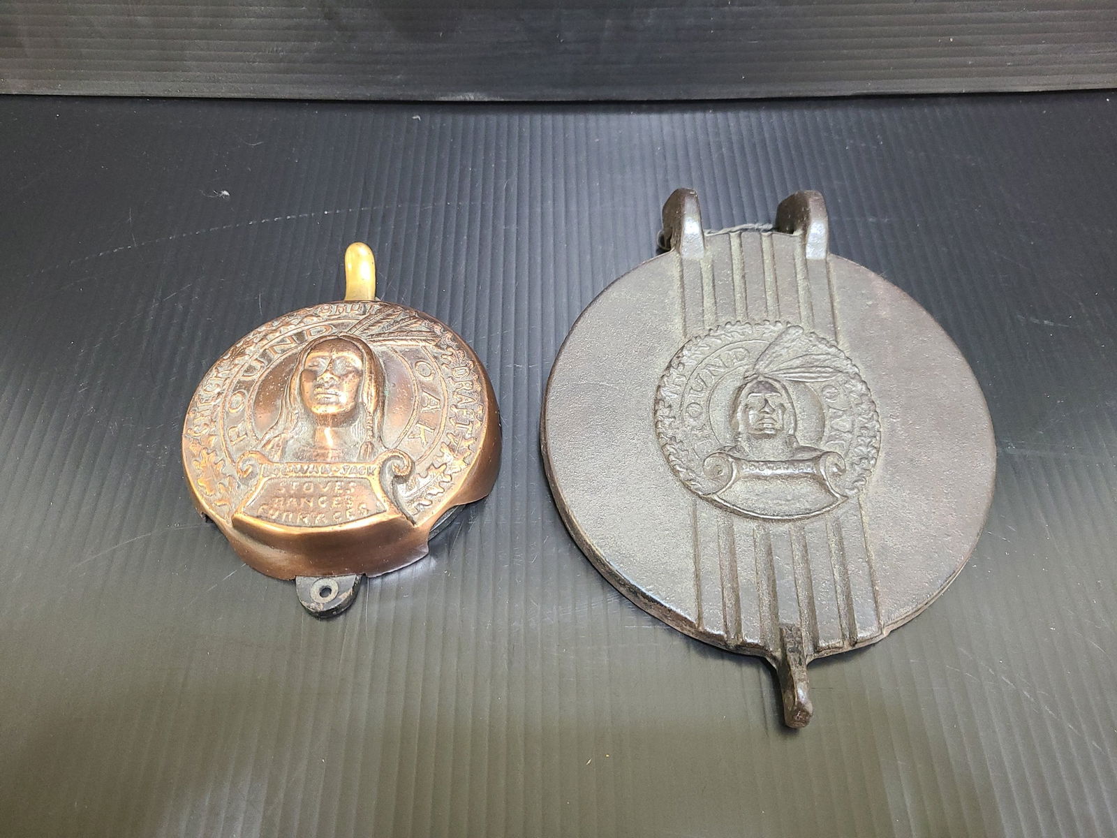 2x Round Oak Stove Damper & Cover (1 of 9)