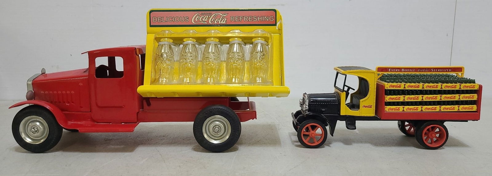 Die Cast METALCRAFT, Ertl Bank Coca-Cola Trucks (1 of 19)