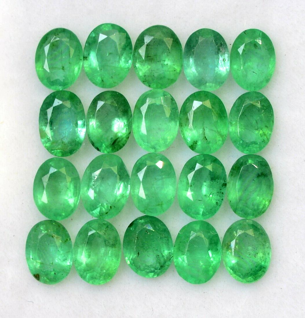 Emerald 4x3 MM Oval Faceted Cut 50 Pieces (1 of 5)