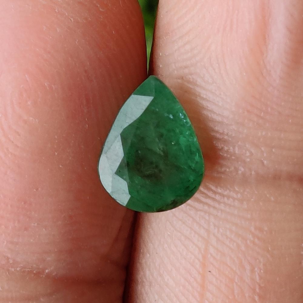 Natural Emerald Pear Faceted Cut 2.45 Carats Gemstone (1 of 3)