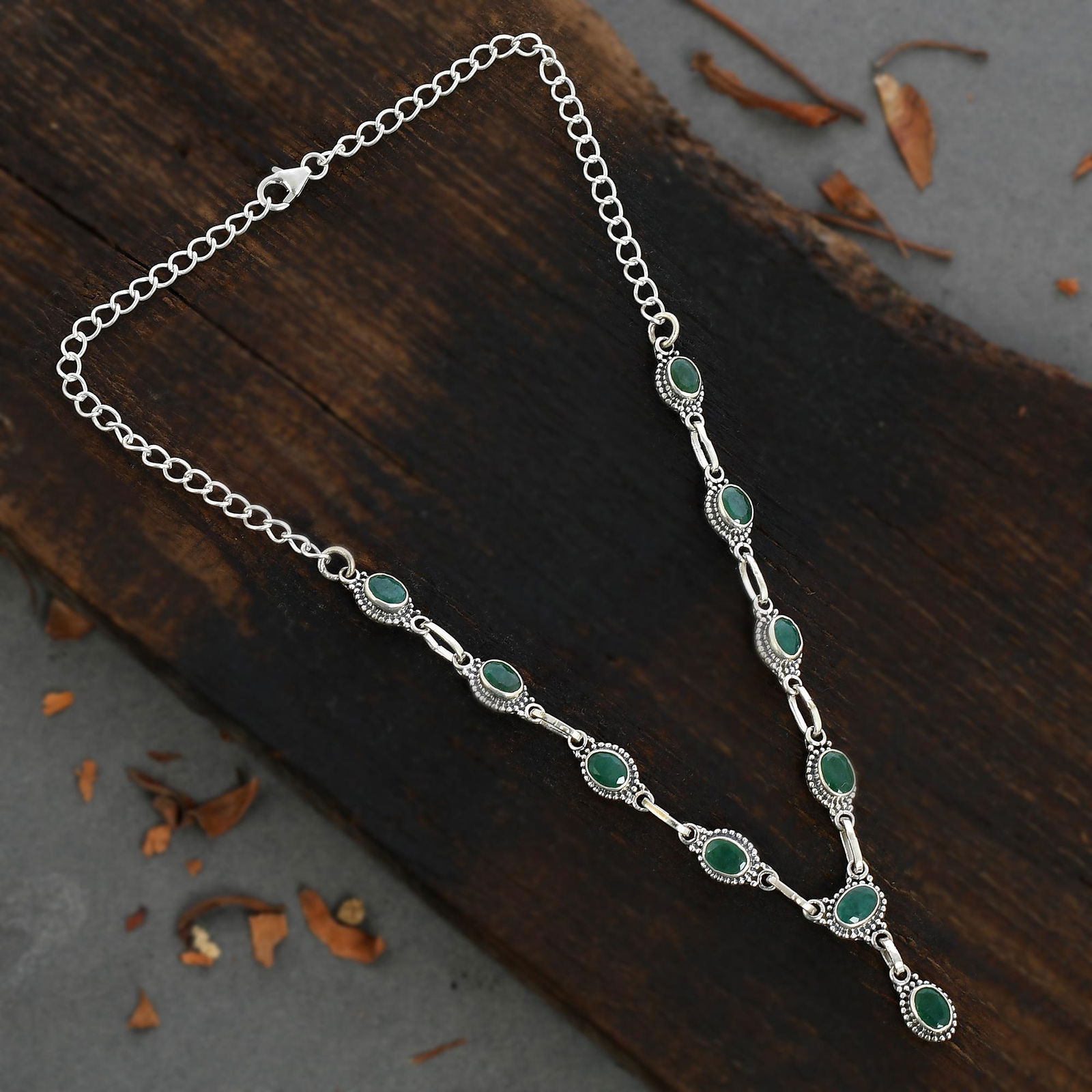 EMERALD GEMSTONE 92.5 STERLING SILVER NECKLACE (1 of 3)
