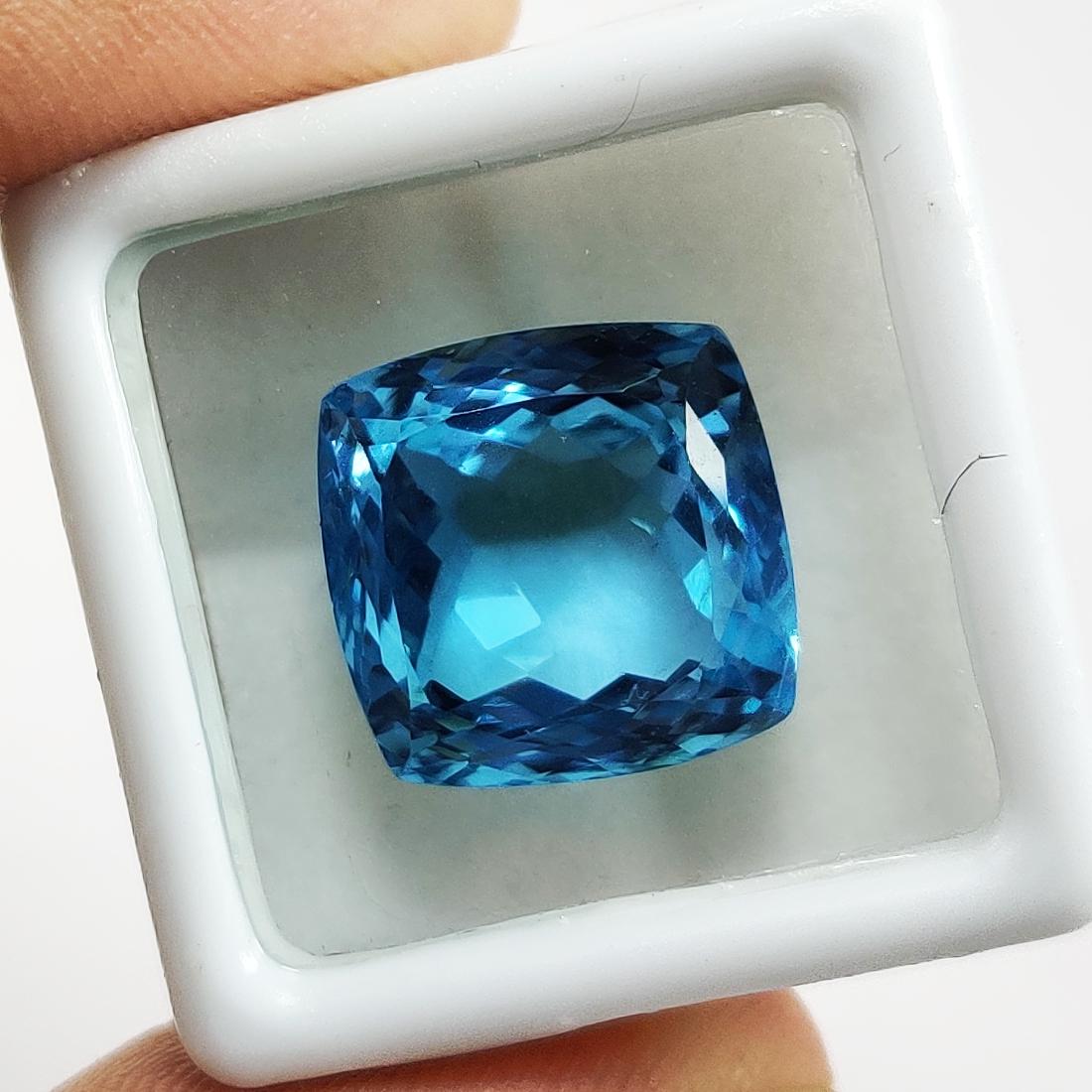 Natural Blue Topaz Cushion Faceted Cut 22.4 Carats Gemstone (1 of 4)