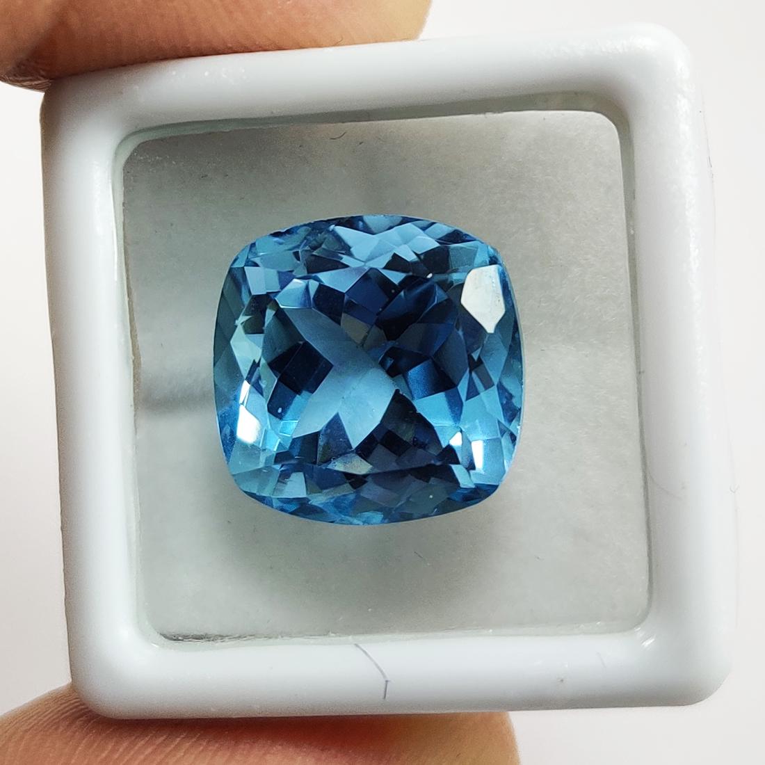 Natural Blue Topaz Cushion Faceted Cut 18.4 Carats Gemstone (1 of 4)