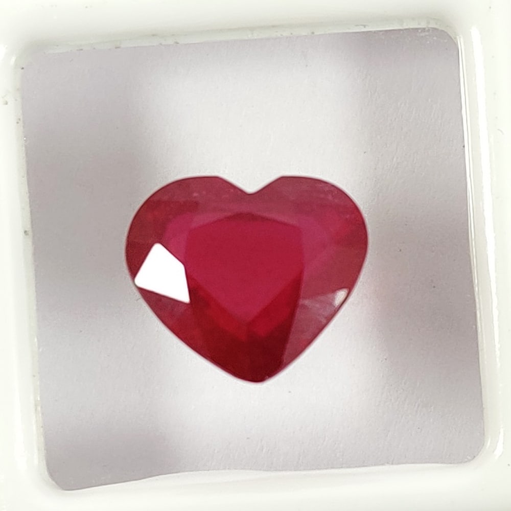 Ruby 10.5x12 MM Heart Faceted Cut 1 Pieces (1 of 5)
