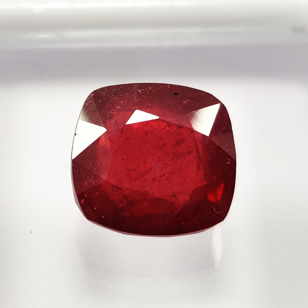 Natural Ruby Cushion Faceted Cut 13.15 Carats Gemstone (1 of 4)