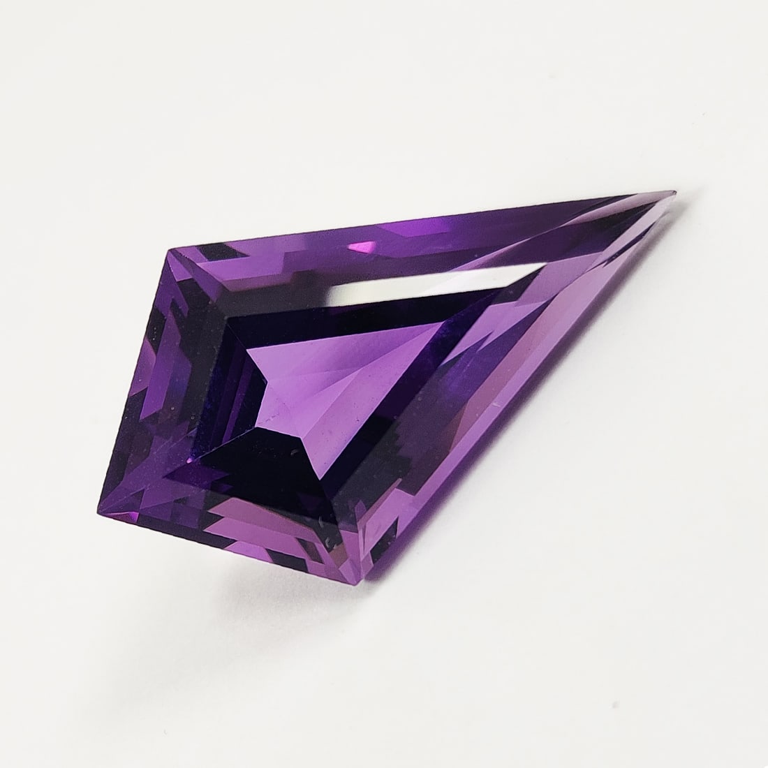Natural Amethyst Fancy Faceted Cut 25.65 Cts. Gemstone (1 of 5)