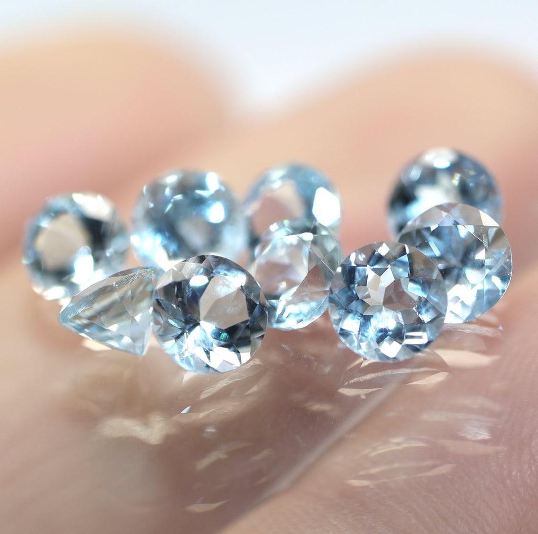 Aquamarine 6 MM Round Faceted Cut 20 Pieces Gemstone Lot (1 of 4)