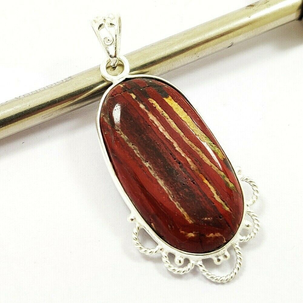 NOREENA JASPER 92.5 STERLING SILVER PENDANT: NOREENA JASPER 92.5 STERLING SILVER PENDANT Product Type : PENDANT Main Stone : NOREENA JASPER Main Stone Color : MULTICOLOR Metal : STERLING SILVER Metal Purity : 925 Pendant Size : 1.2" Inches Penda